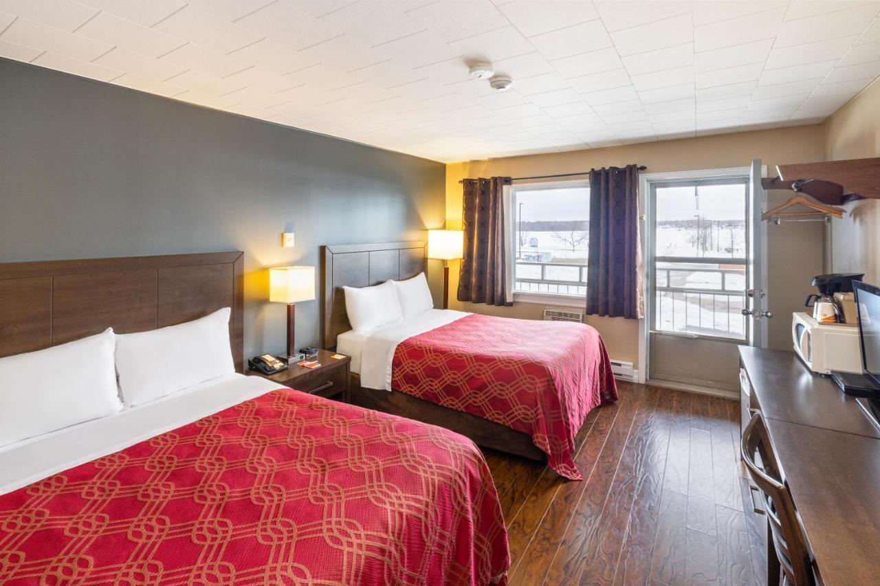 Econo Lodge Miramichi Exteriér fotografie