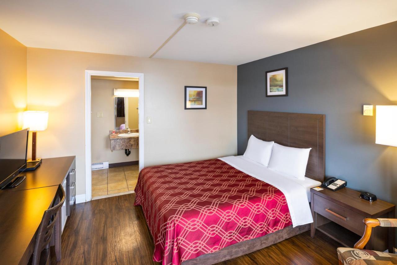 Econo Lodge Miramichi Exteriér fotografie