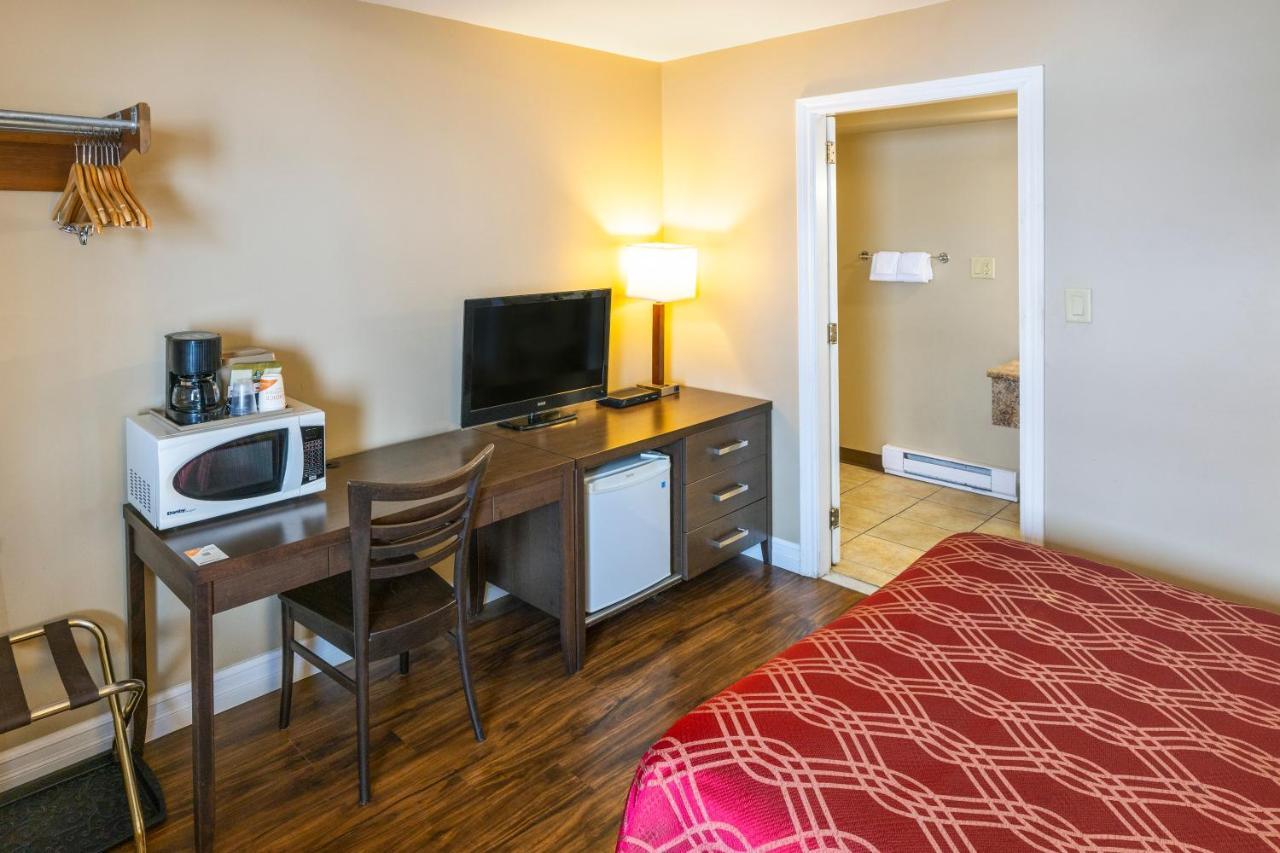 Econo Lodge Miramichi Exteriér fotografie