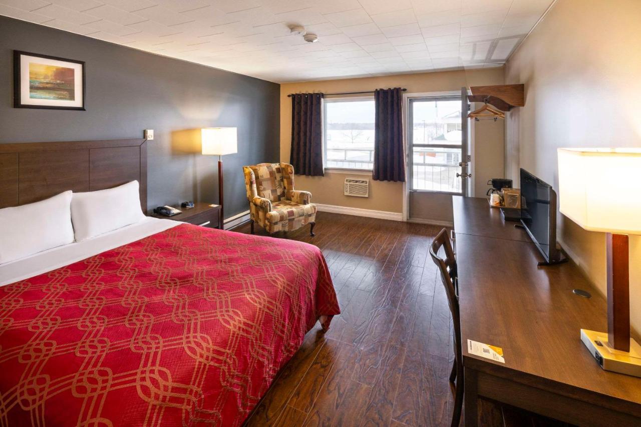 Econo Lodge Miramichi Exteriér fotografie