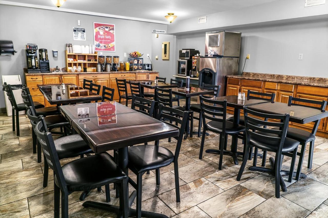 Econo Lodge Miramichi Exteriér fotografie